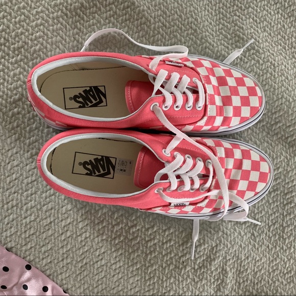 strawberry pink checkered vans